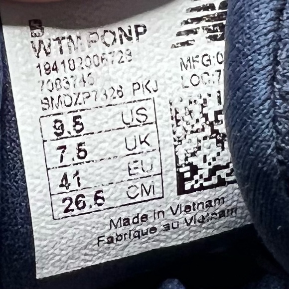 New Balance Fresh Foam Tempo Sneakers in Indigo Pink Lemon - Picture 10 of 10